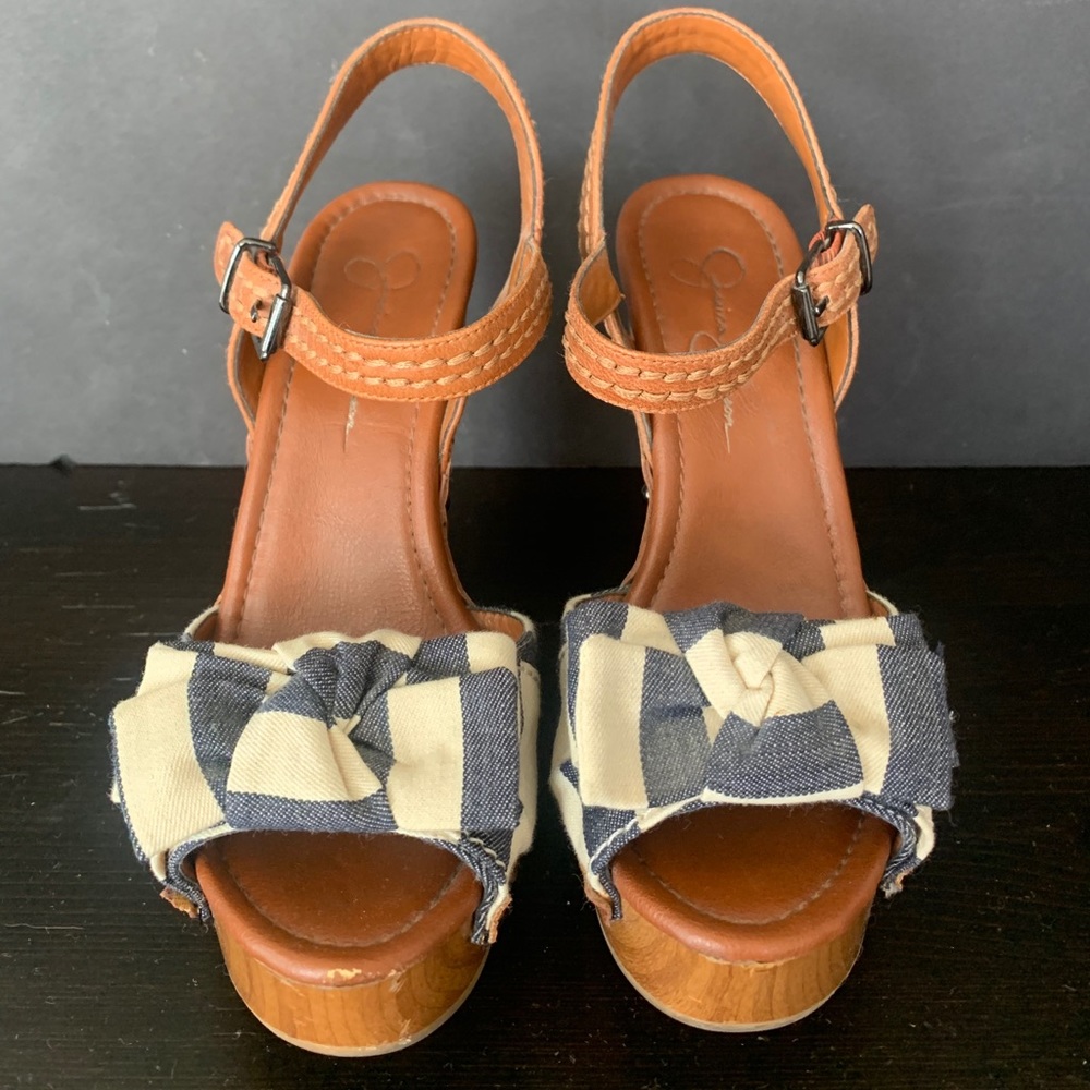 Jessica Simpson Platform Heels Size 8